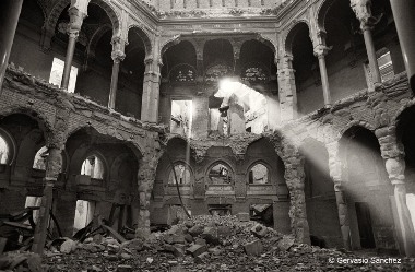 Destrucción biblioteca de Sarajevo